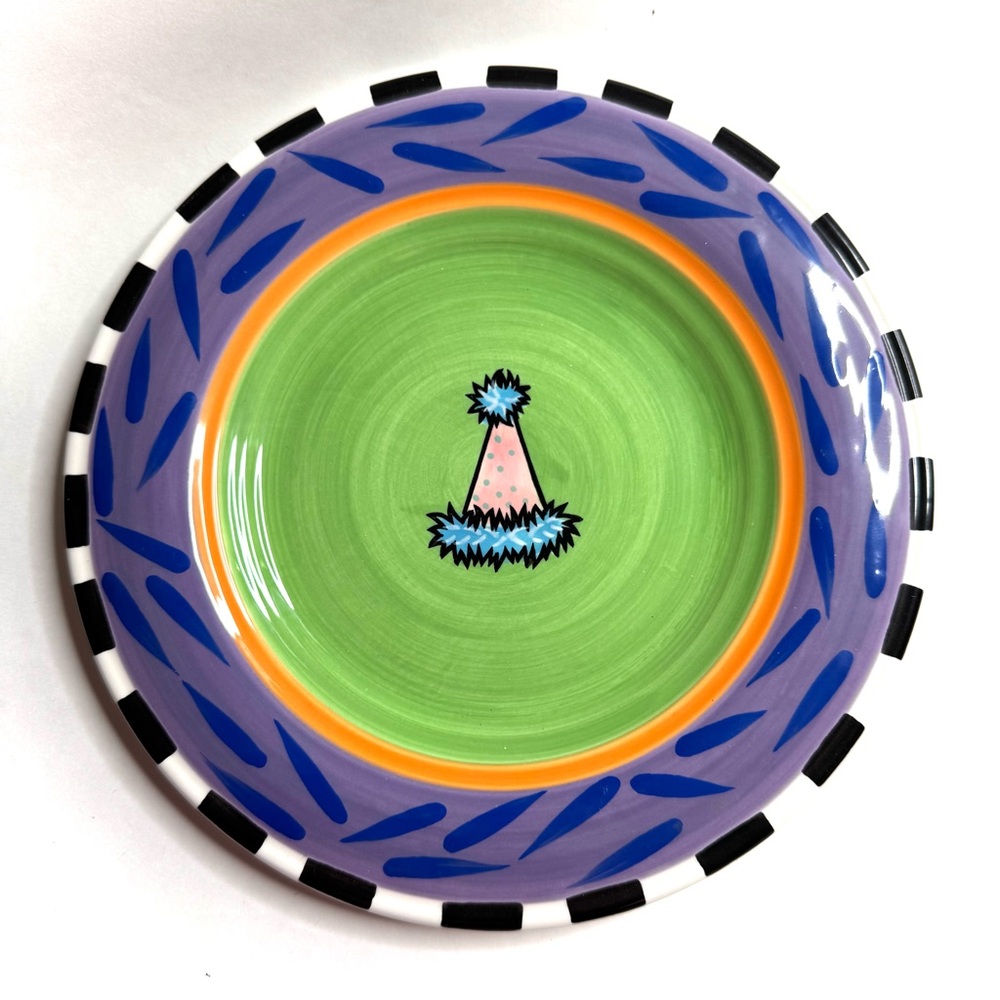 Outta hand by Amy Hetrick 2001 9” birthday plate